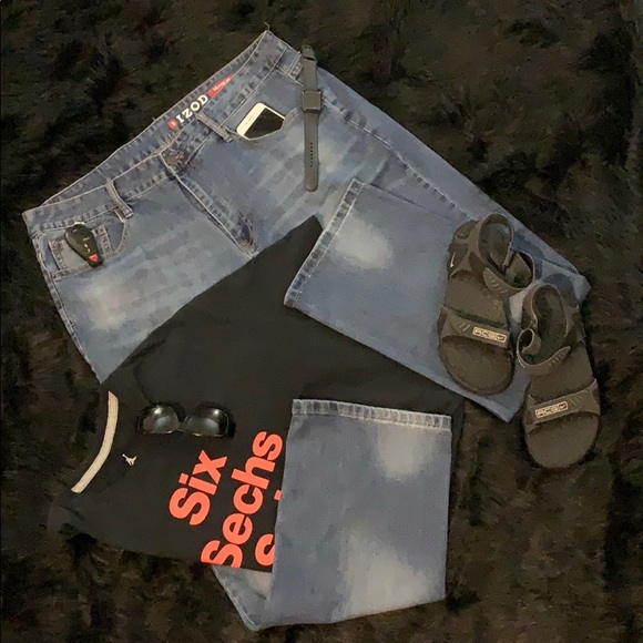 SOLD IZOD Men’s 40 x 32 Relaxed Fit Jeans - Picture 5 of 8